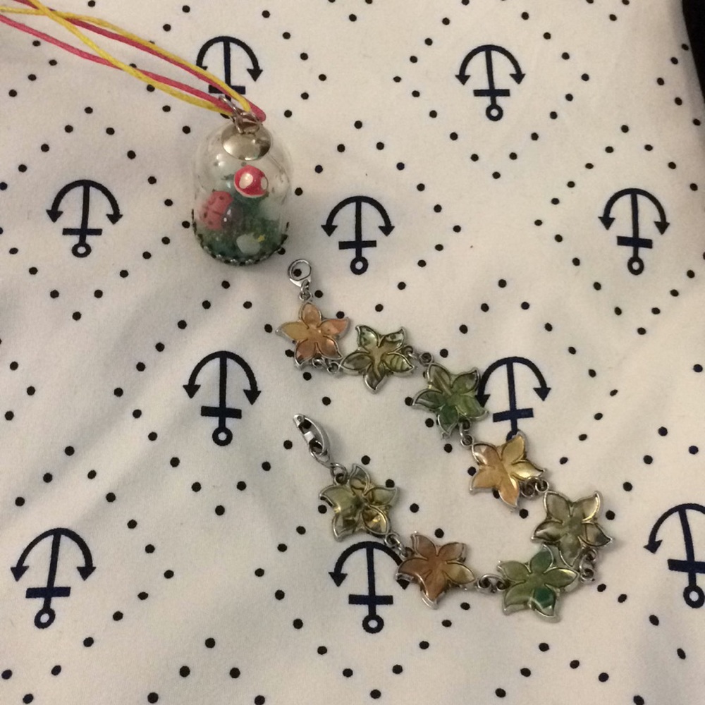 Kids jewelry lot